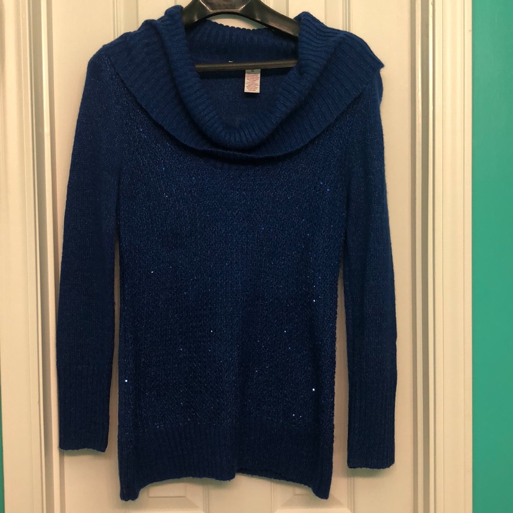 Blue scoop neck sweater